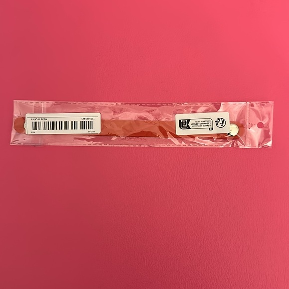 Leather bracelets - Picture 7 of 7